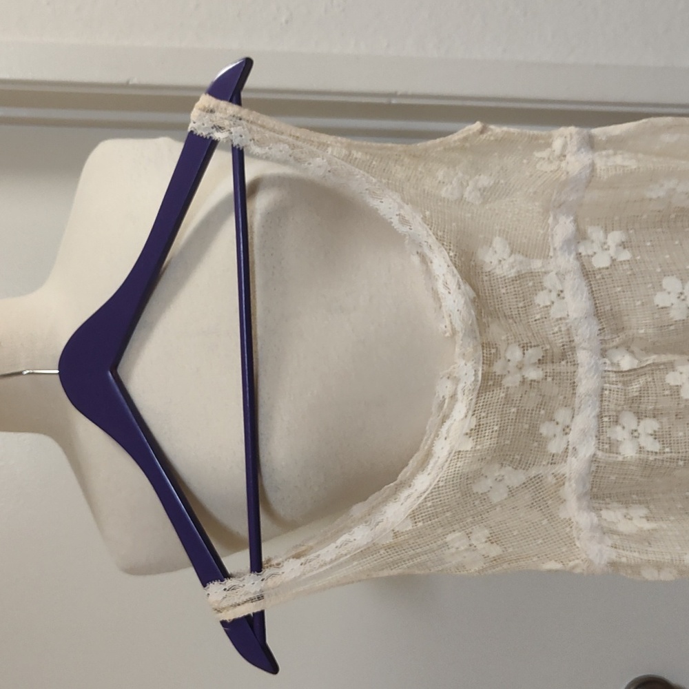 RESERVED FOR Noel Openwork Lace Baby Doll Top Coverup - Picture 5 of 6